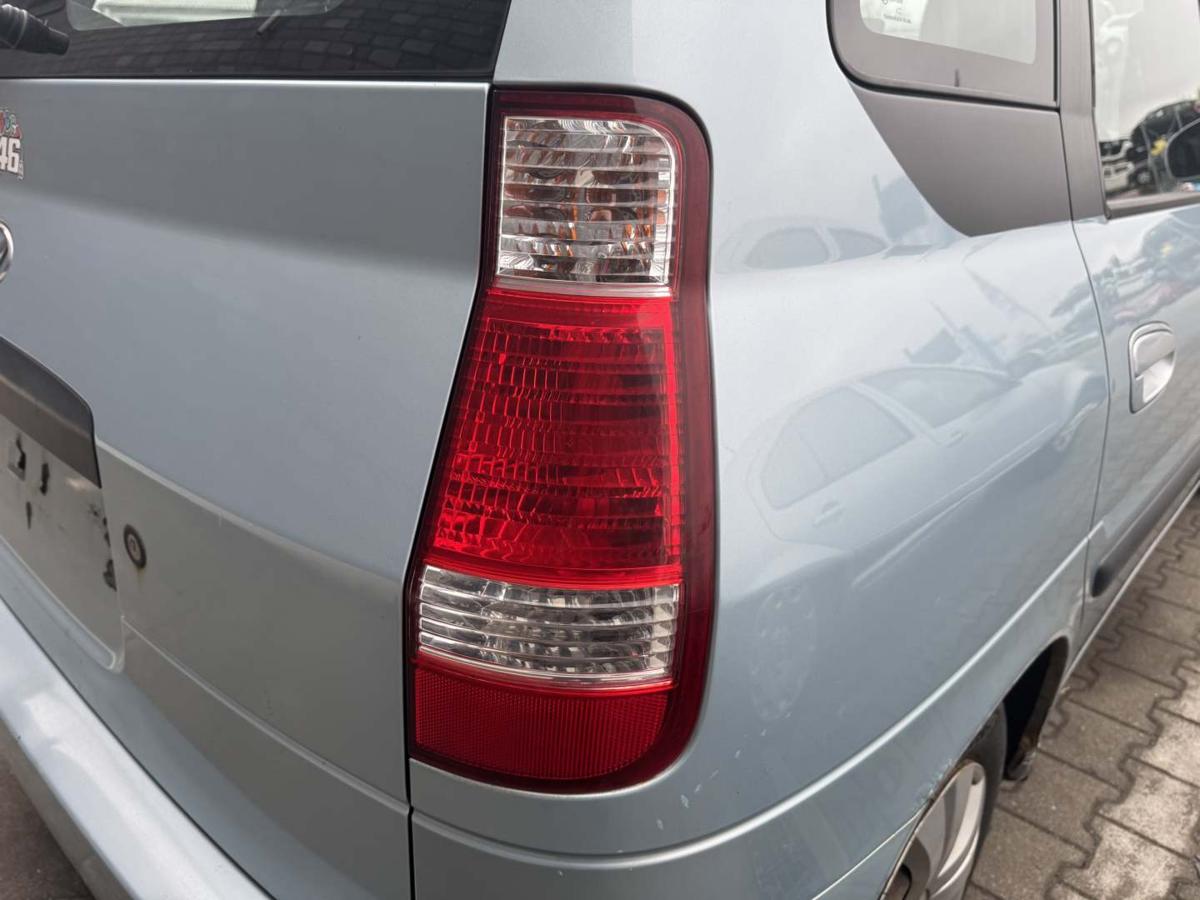 Hyundai Matrix original R&uuml;cklicht R&uuml;ckleuchte Schlussleuchte rechts Facelift Bj.2009
